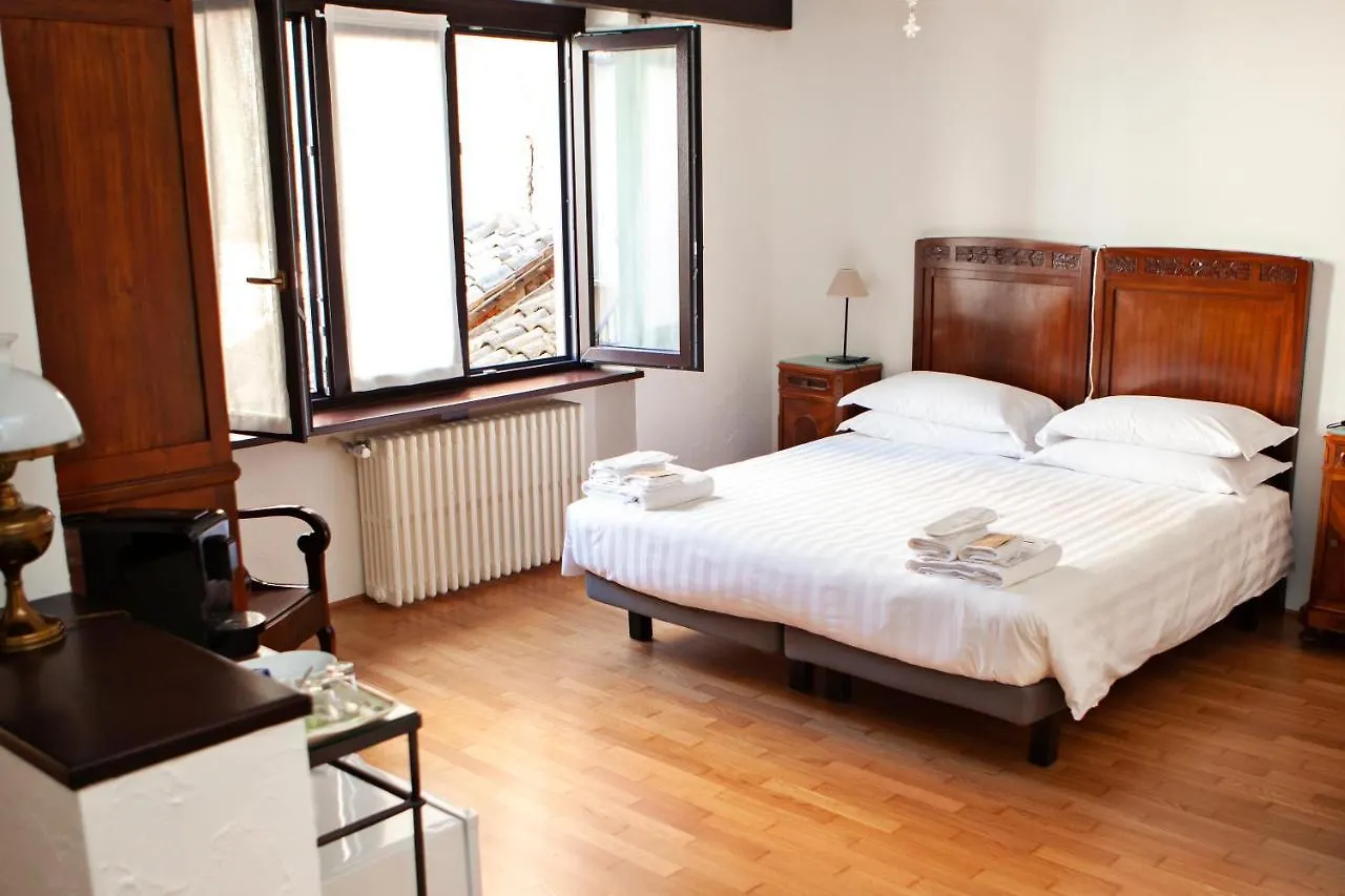 Locanda San Bernardo Виджевано